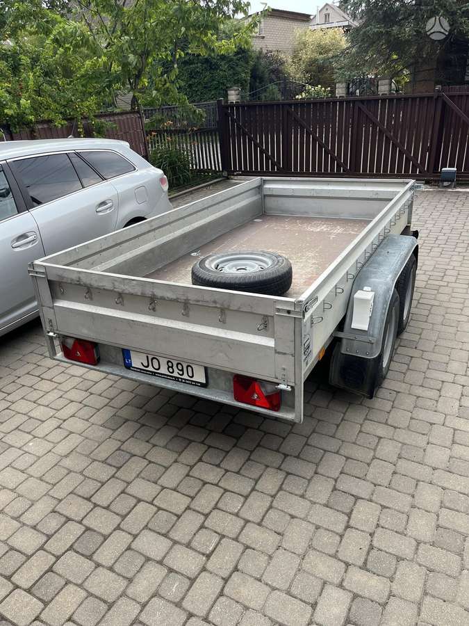 Tauras Bz2500, passenger car trailers
