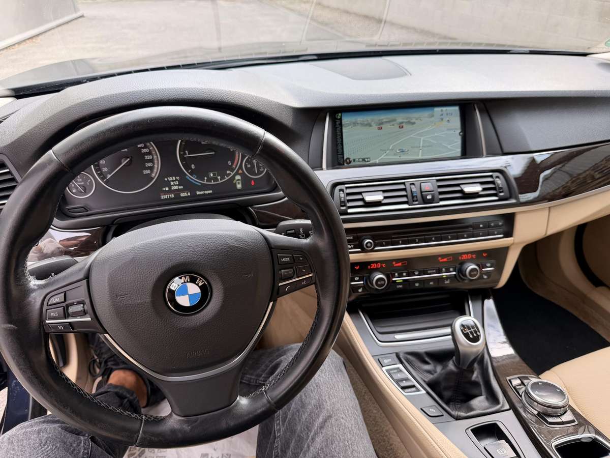 BMW 520, 2.0 l., Универсал