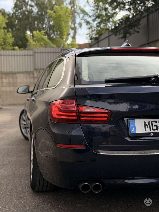 BMW 520, 2.0 l., wagon