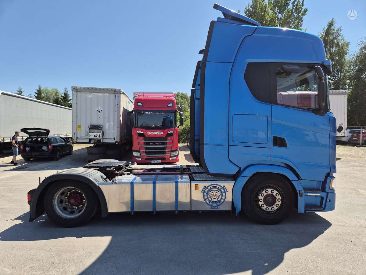 Scania S450, 2 miegamosios vietos