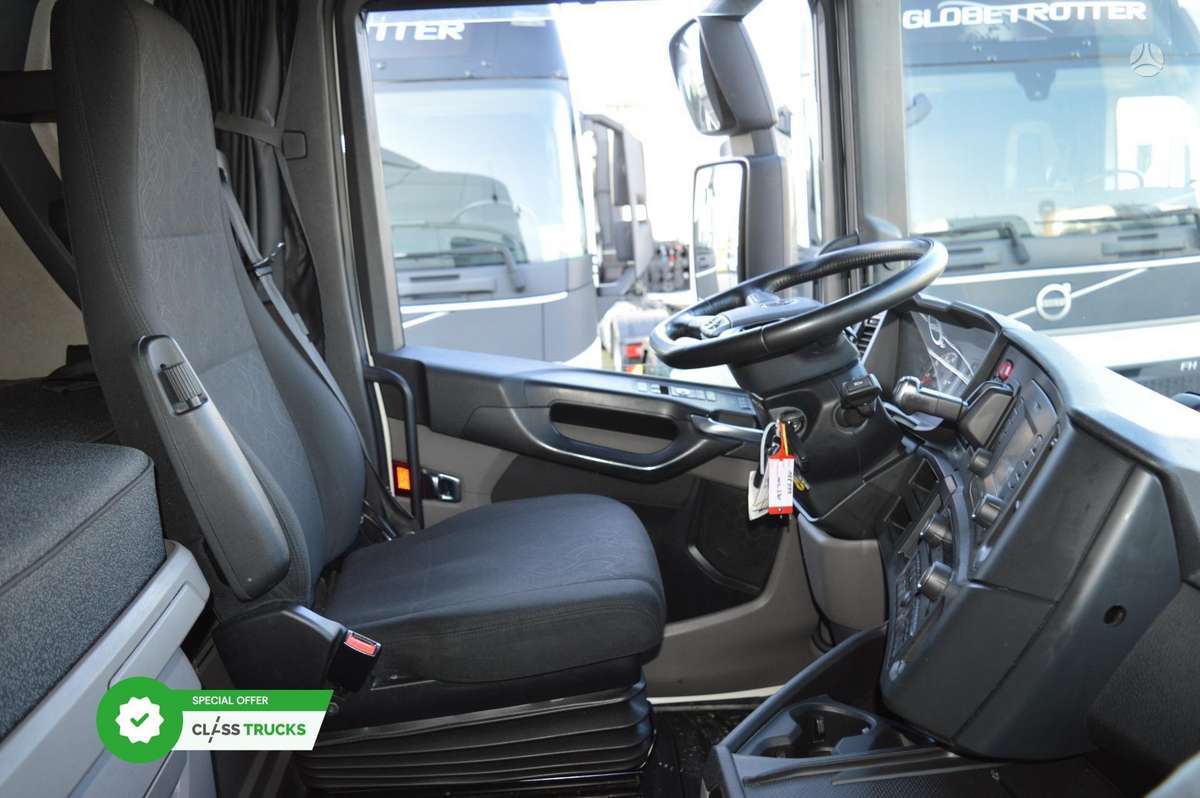 Scania R460 CR20H ACC ADAS Package, double sleeper