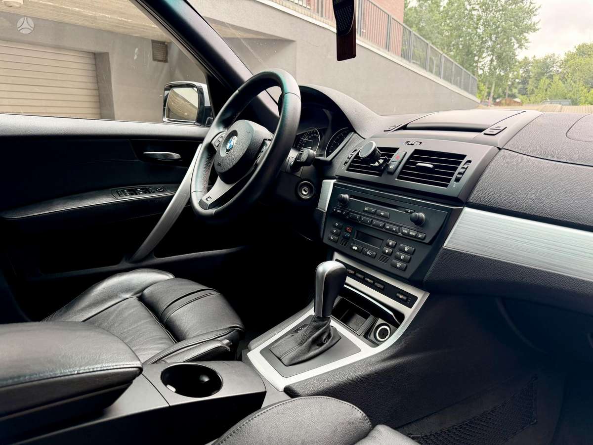 BMW X3, Внедорожник / Кроссовер