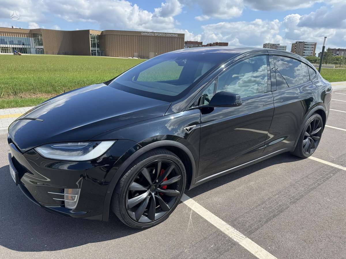 Tesla Model X, 90 kWh, off-road / crossover