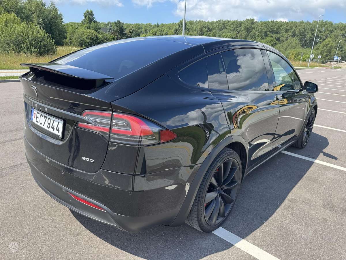 Tesla Model X, 90 kWh, off-road / crossover