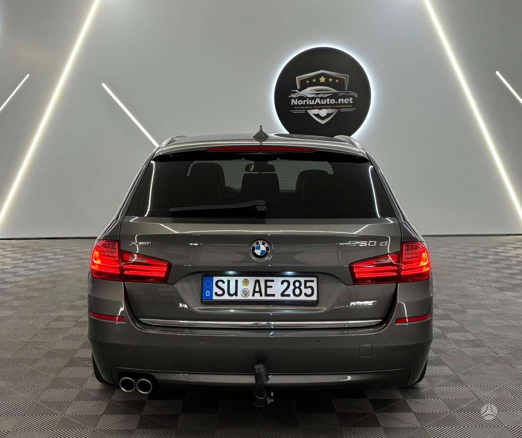 BMW 530, 3.0 l., wagon