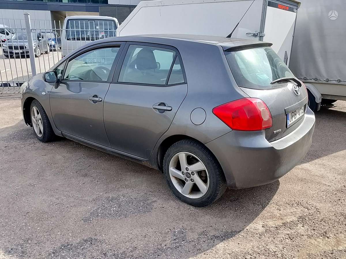 Toyota Auris, 2.0 l., hatchback
