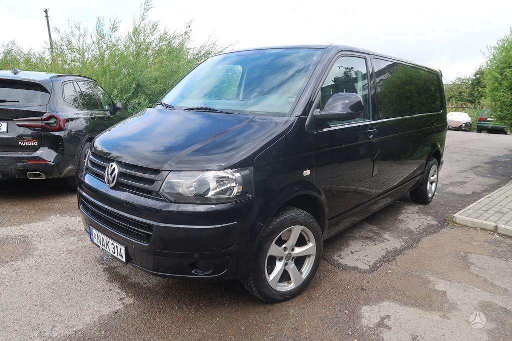 Volkswagen Transporter - 1