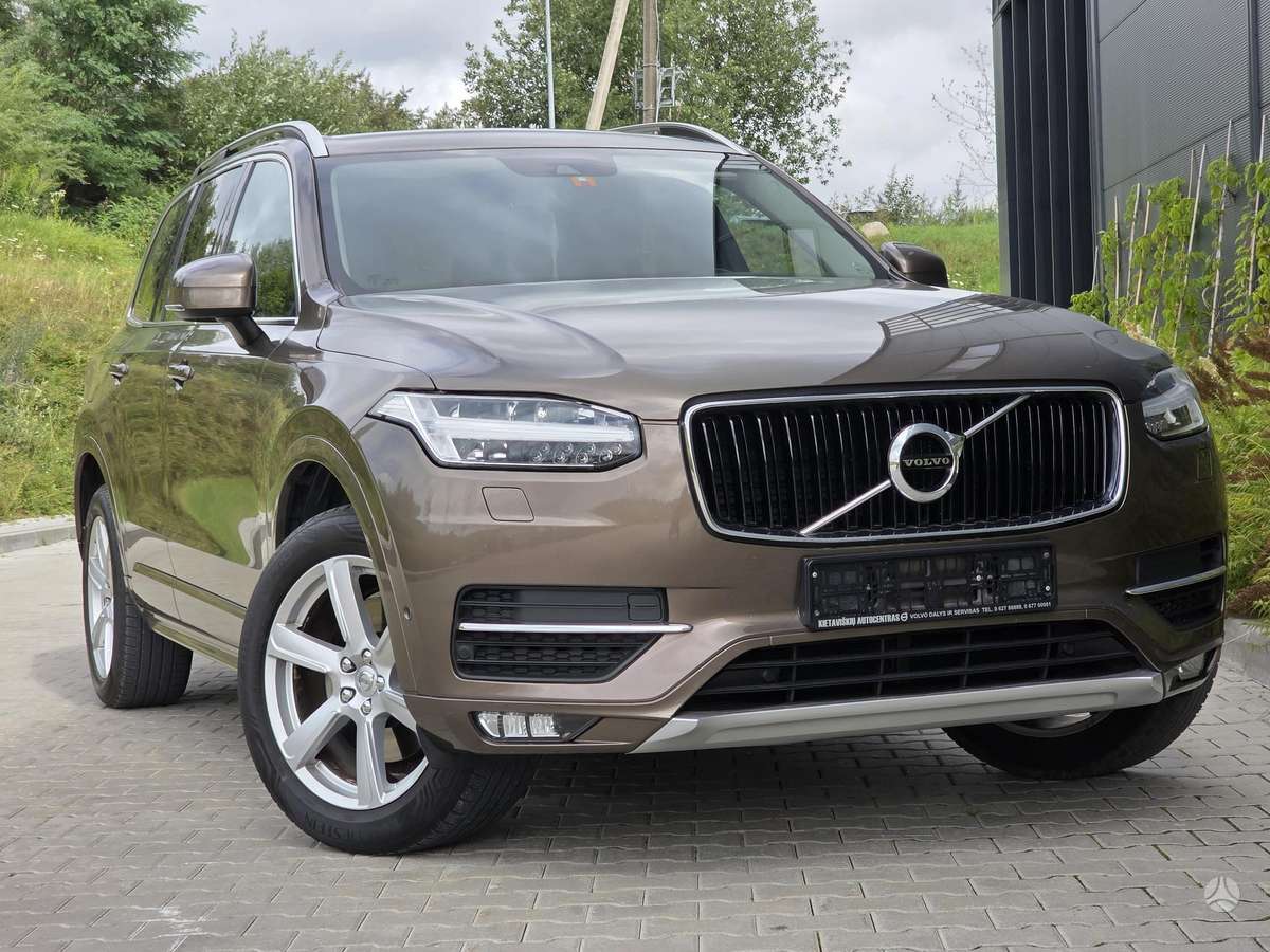 Volvo XC90 - 2