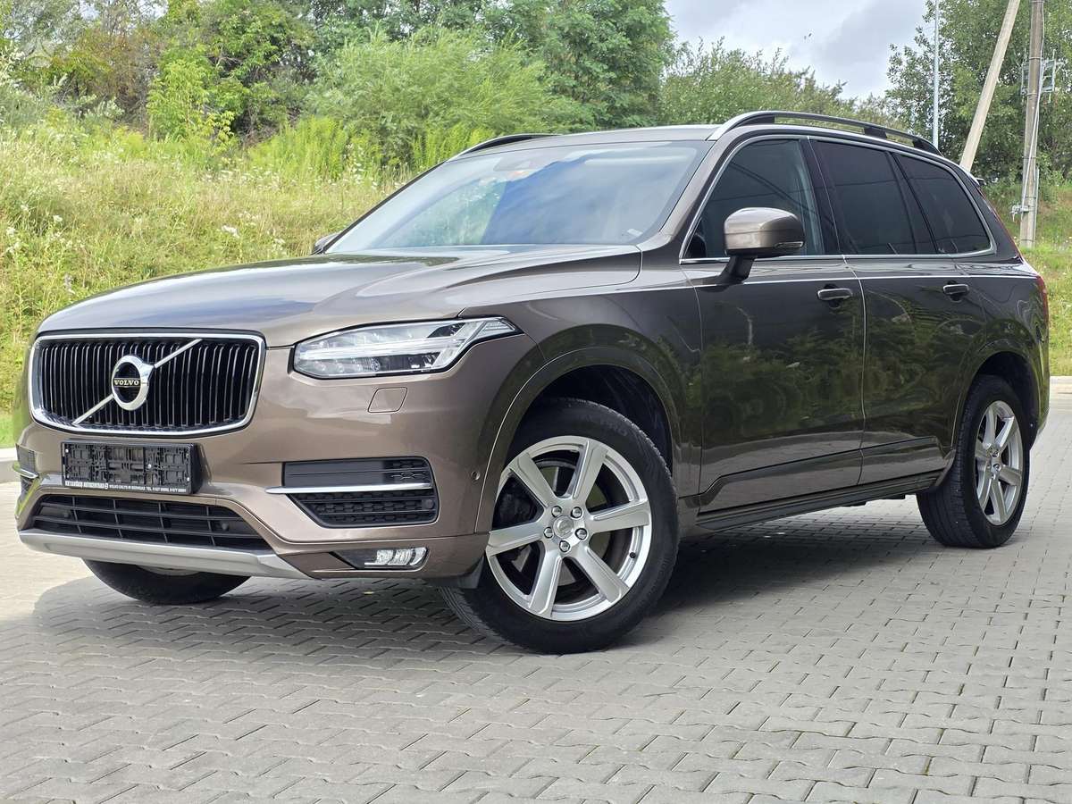 Volvo XC90 - 3