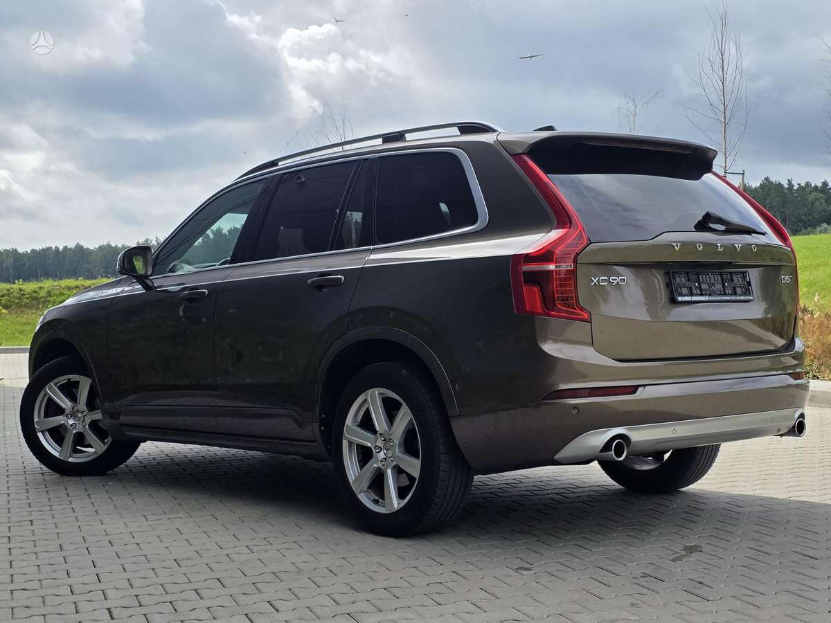 Volvo XC90 - 7