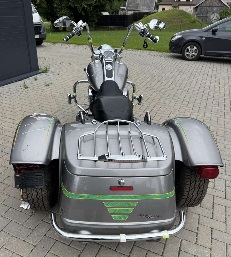 Harley-Davidson Tri Glide Ultra Classic, trikes