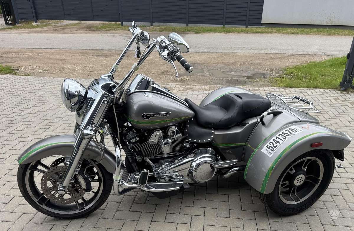 Harley-Davidson Tri Glide Ultra Classic, трициклы