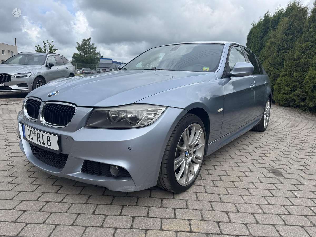 BMW 318, 2.0 l., Седан