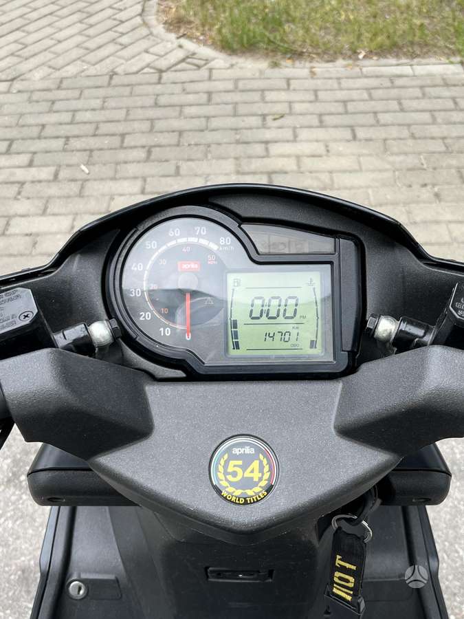 Aprilia SR 49cc, scooters / mopeds