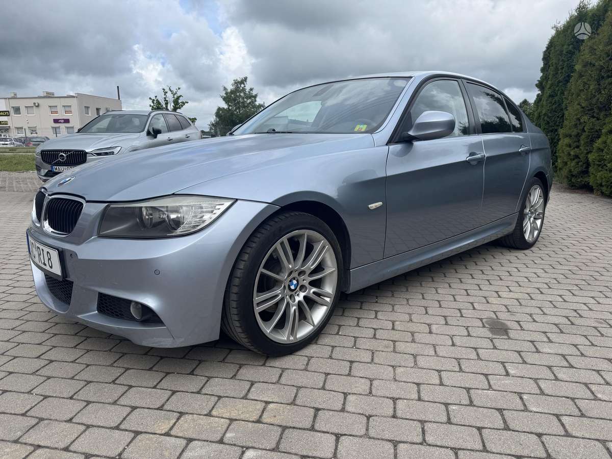 BMW 318, 2.0 l., Седан