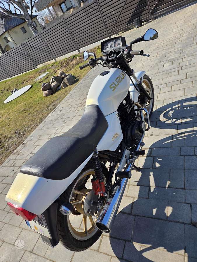 Suzuki GS 450cc, street / classic
