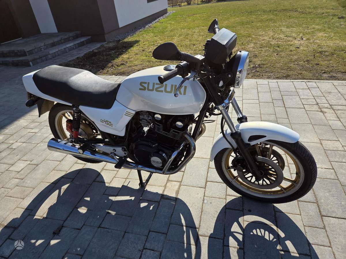 Suzuki GS 450cc, street / classic