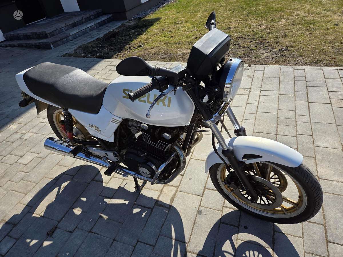 Suzuki GS 450cc, street / classic