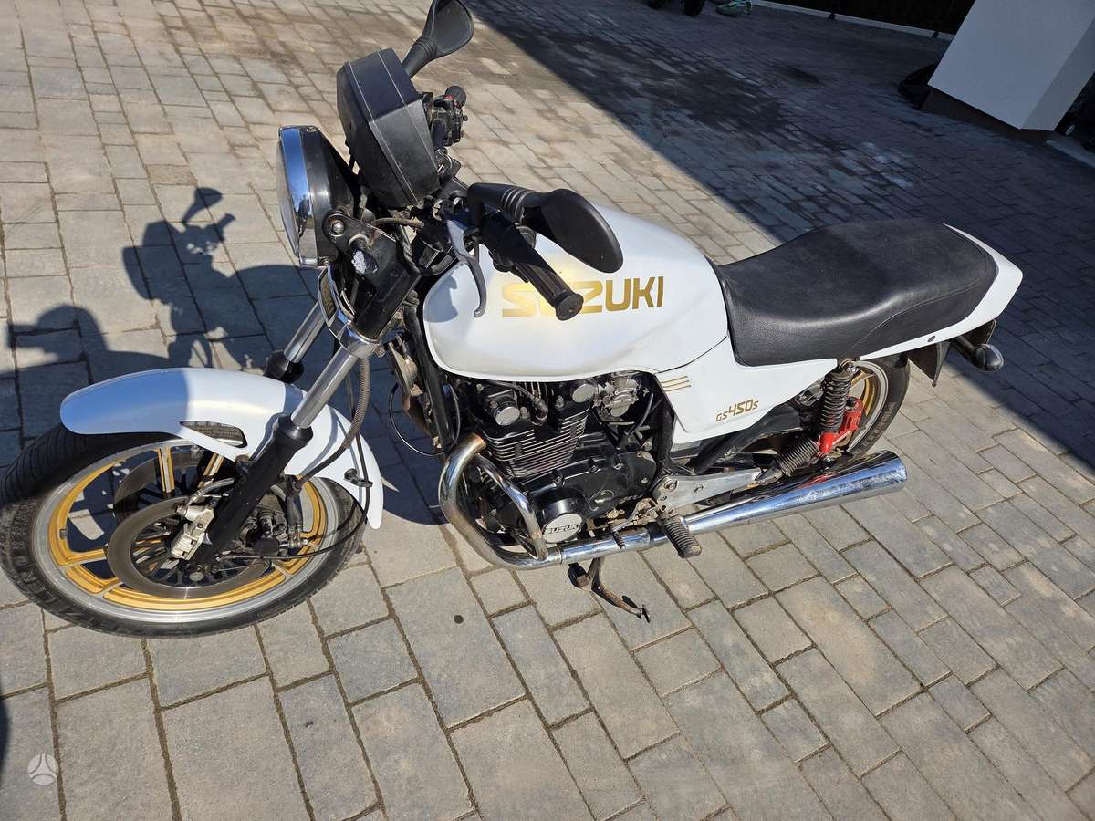 Suzuki GS 450cc, street / classic