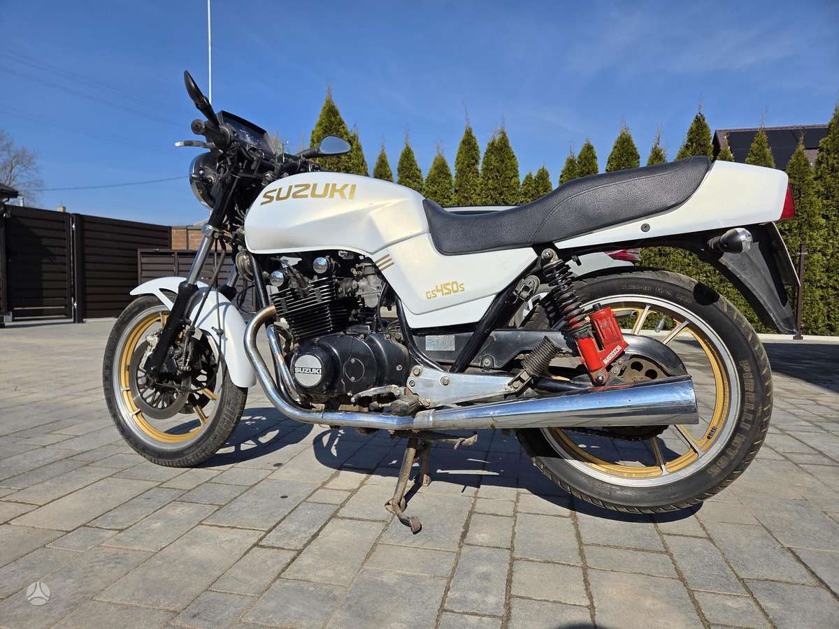 Suzuki GS 450cc, street / classic
