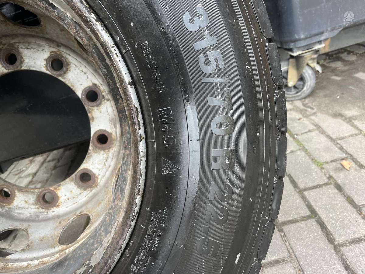 Semperit, всесезонные 315/70 R22,5