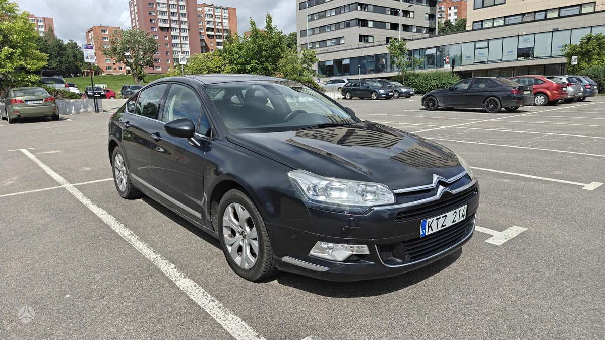 Citroen C5, 2.0 l., Седан