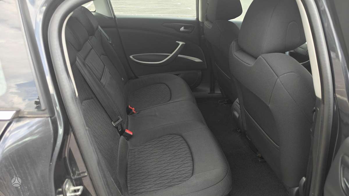 Citroen C5, 2.0 l., Седан