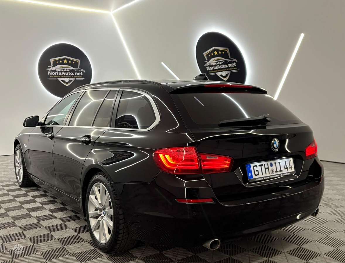 BMW 535, 3.0 l., wagon