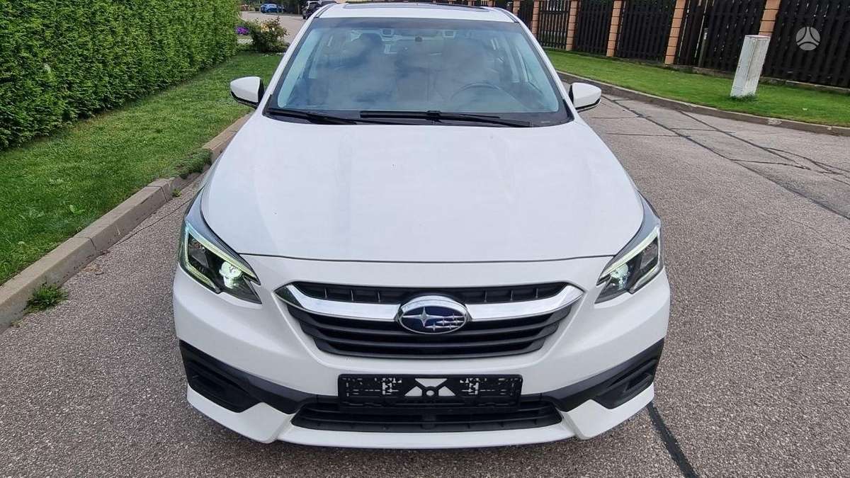 Subaru Legacy - 8