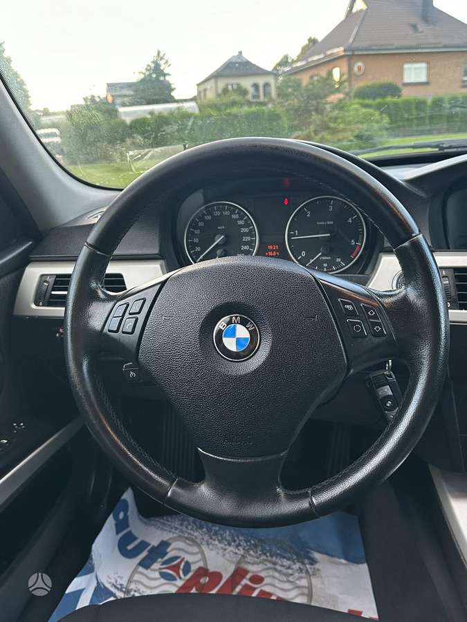 BMW 318, 2.0 l., Универсал