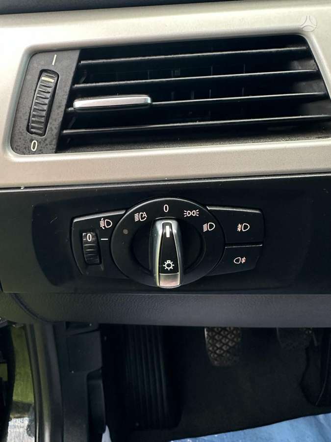 BMW 318, 2.0 l., wagon