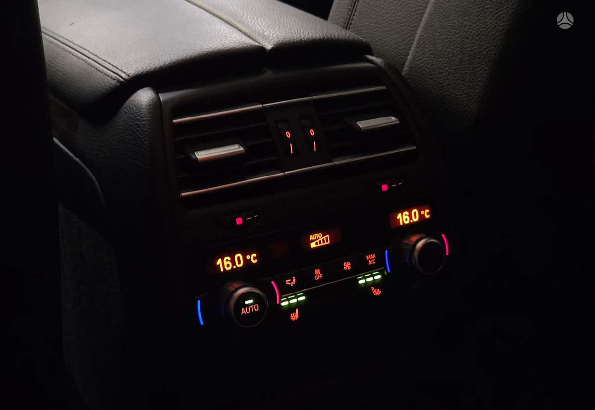 BMW 740, 3.0 l., Седан