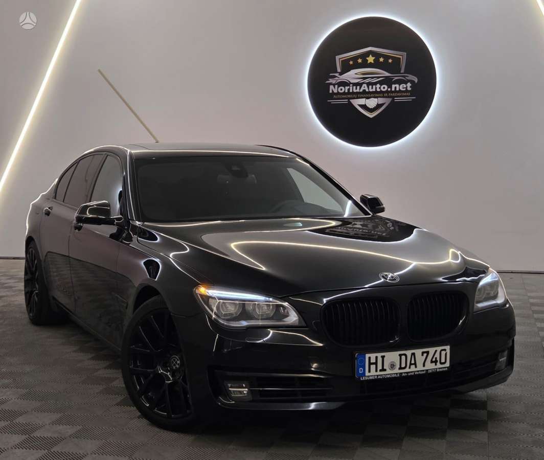 BMW 740, 3.0 l., Седан