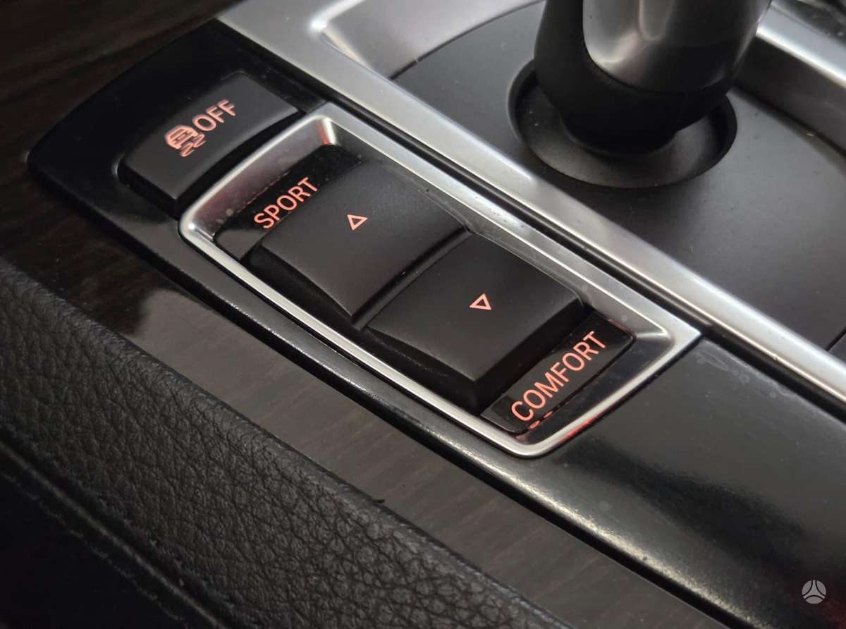 BMW 740, 3.0 l., Седан