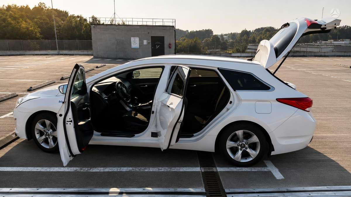Hyundai i40, 1.6 l., wagon