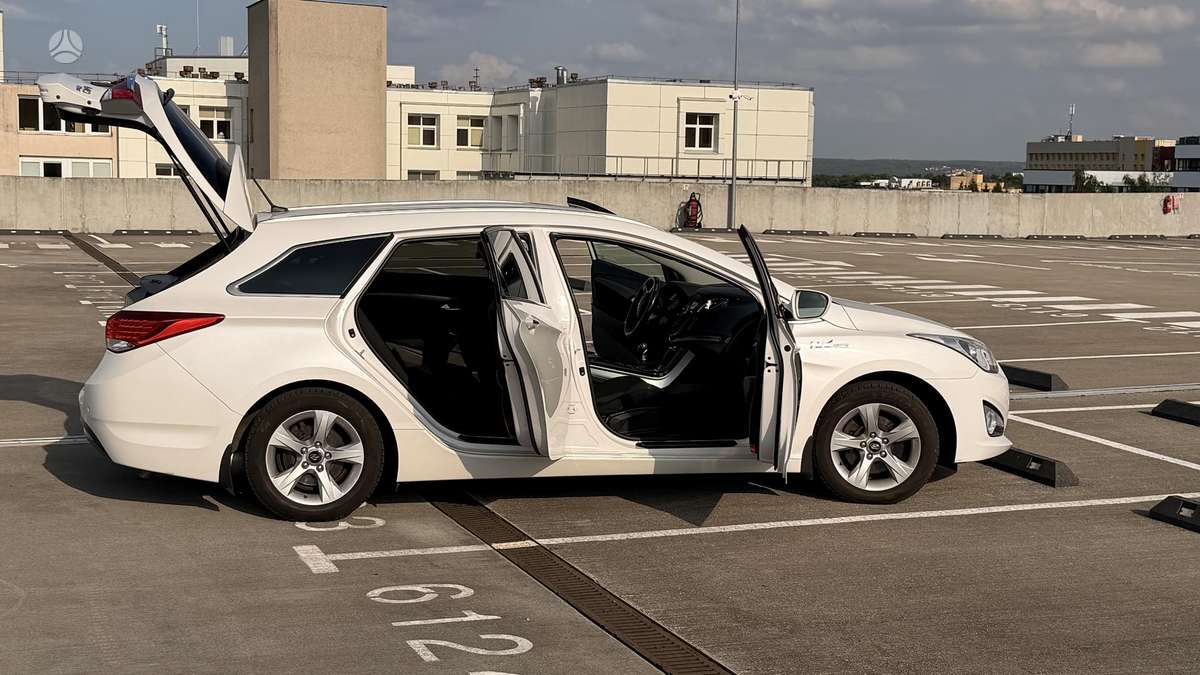 Hyundai i40, 1.6 l., wagon