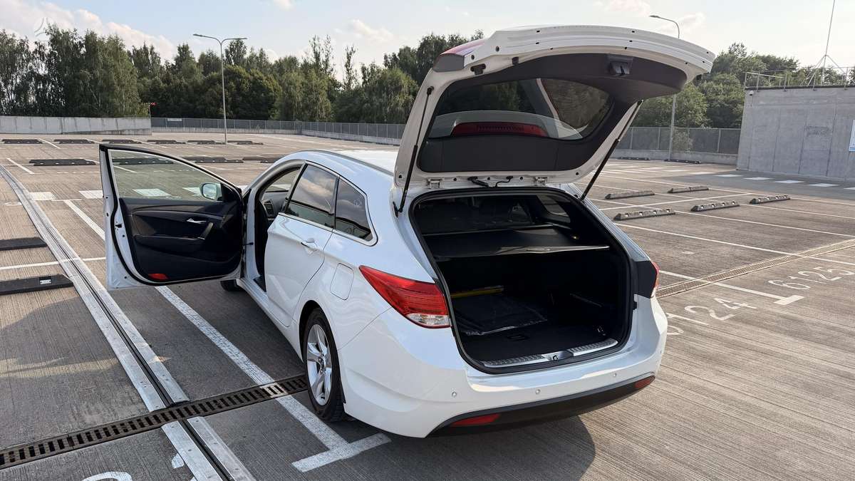 Hyundai i40, 1.6 l., Универсал