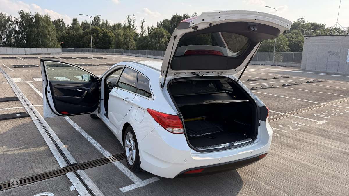 Hyundai i40, 1.6 l., wagon