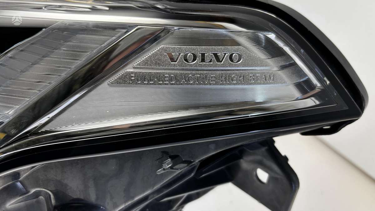 Volvo XC90, 32228688, Cen31817
