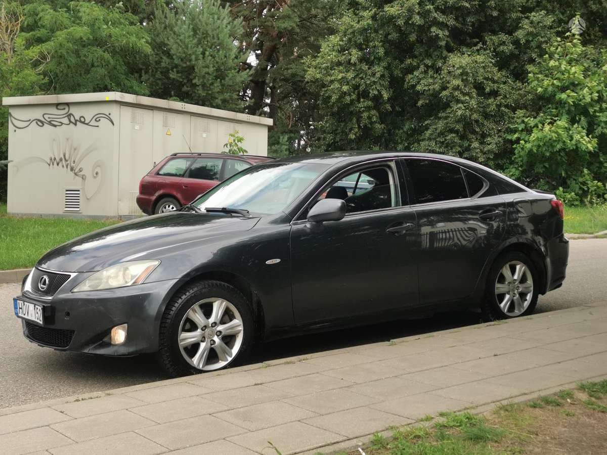 Lexus IS 220, 2.2 l., Седан