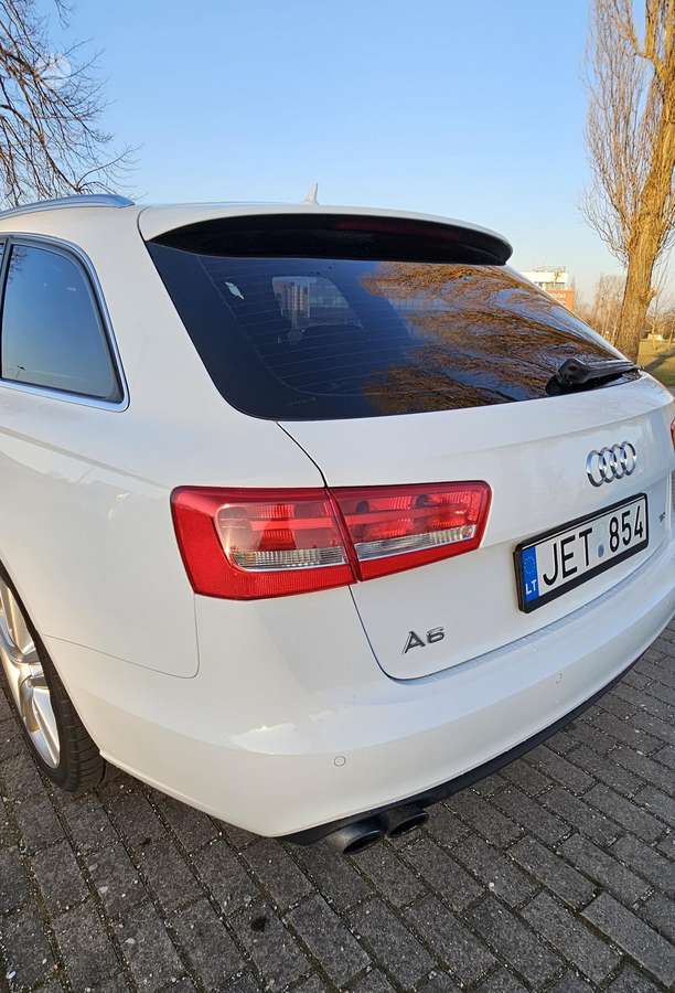 Audi A6, 2.0 l., Универсал