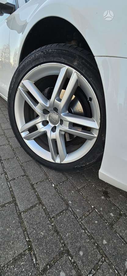 Audi A6, 2.0 l., universalas