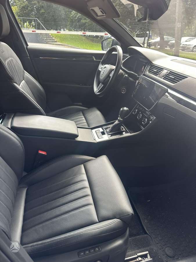 Skoda Superb, 2.0 l., Универсал