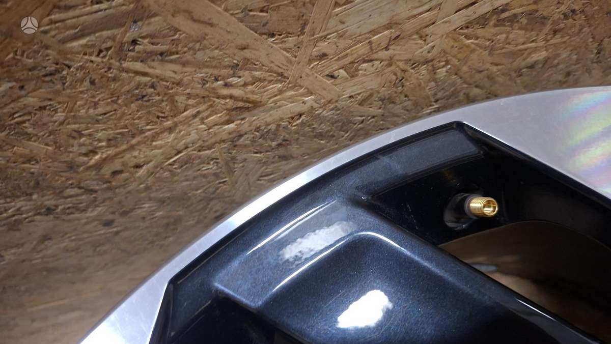 Audi Q8 e-tron, 4KE601025A, Cen32062