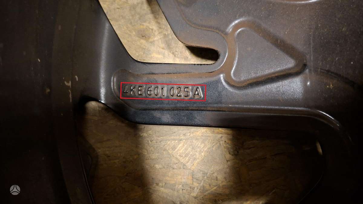 Audi Q8 e-tron, 4KE601025A, Cen32062