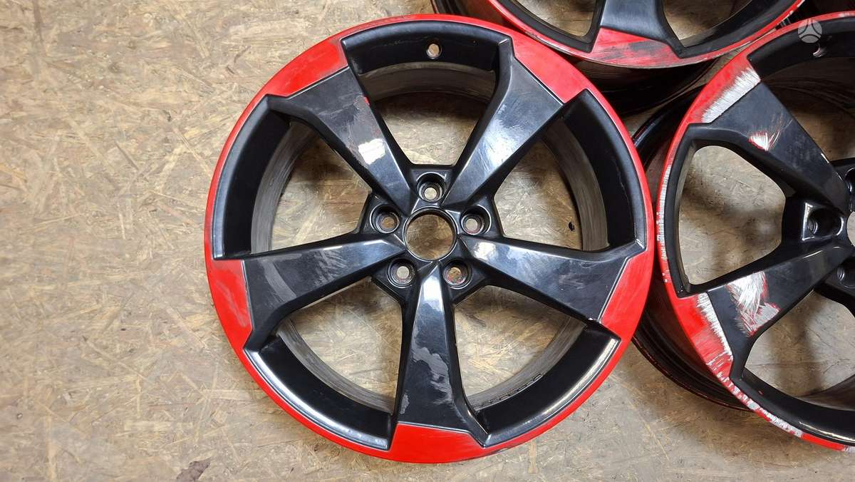 Audi R8, 8V0601025ES, Cen32063