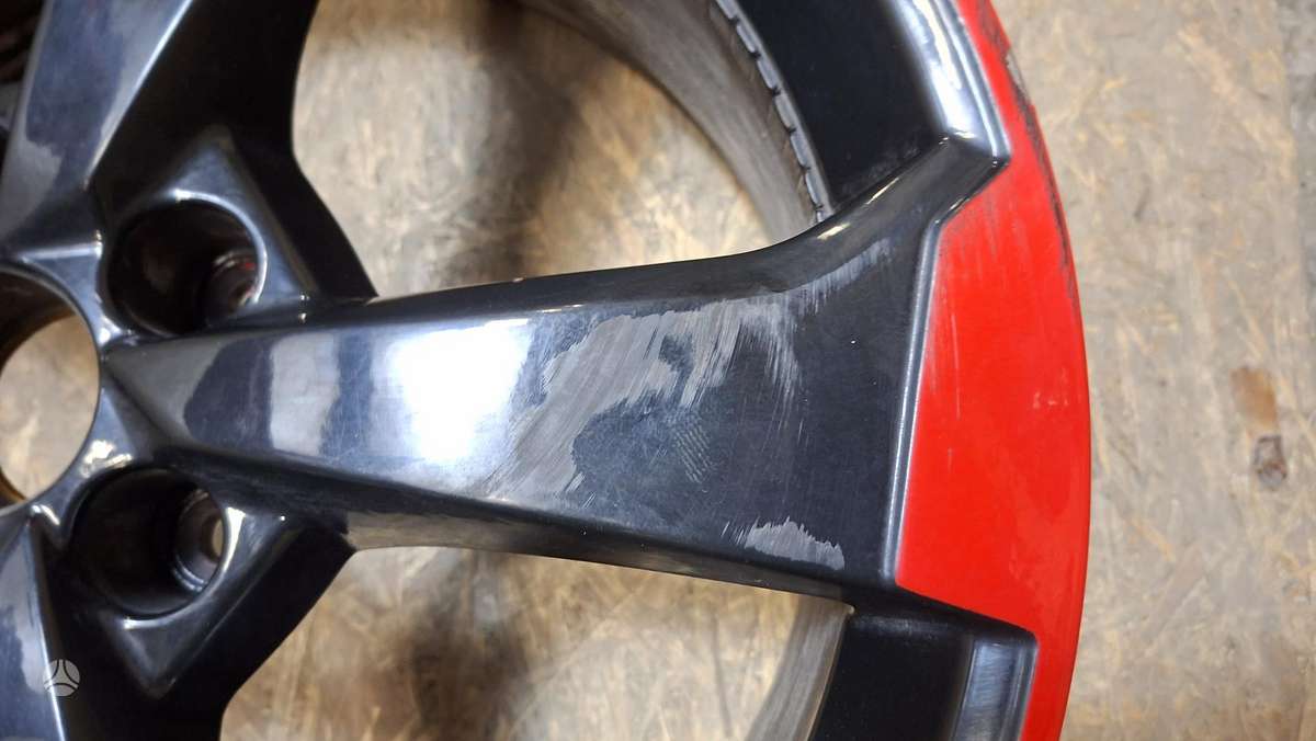 Audi R8, 8V0601025ES, Cen32063