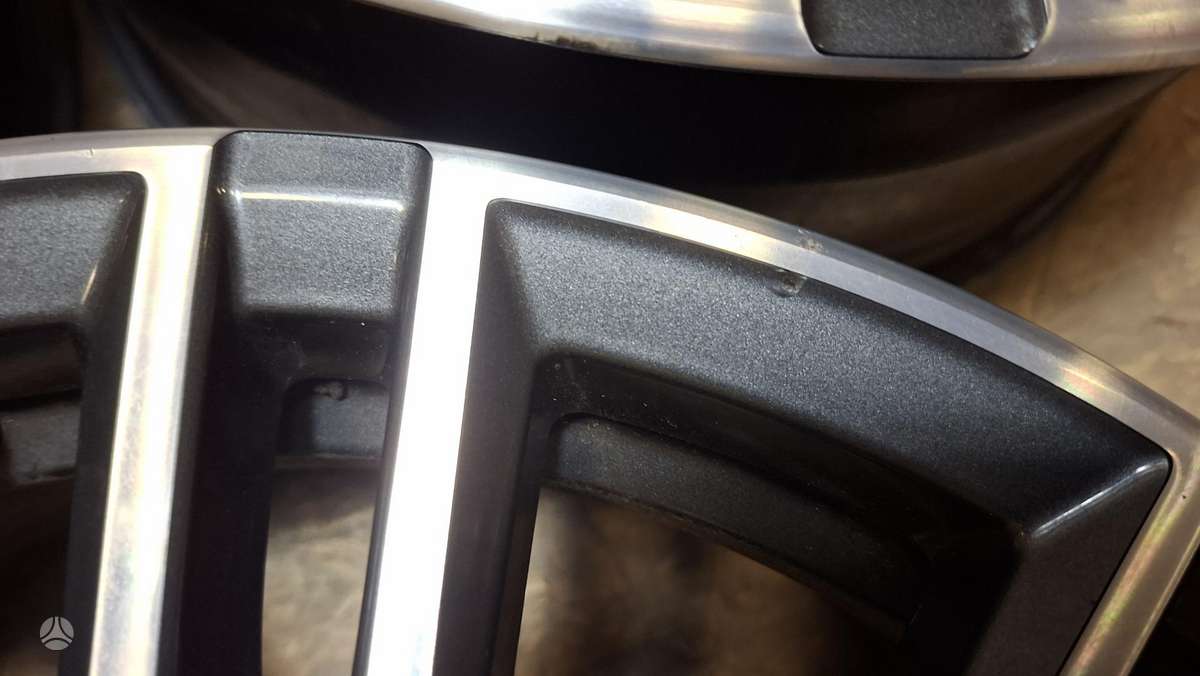BMW 3 serija, 8089891, Cen32064