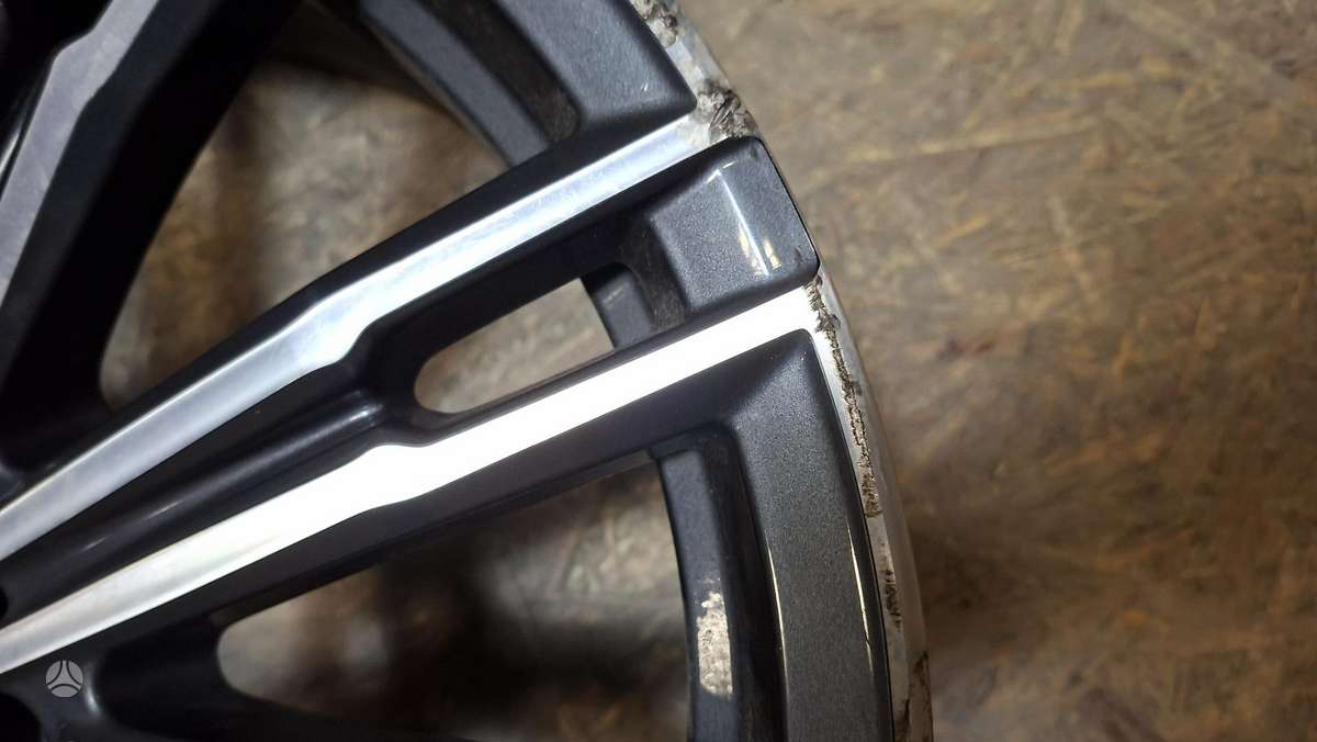 BMW 3 serija, 8089891, Cen32064
