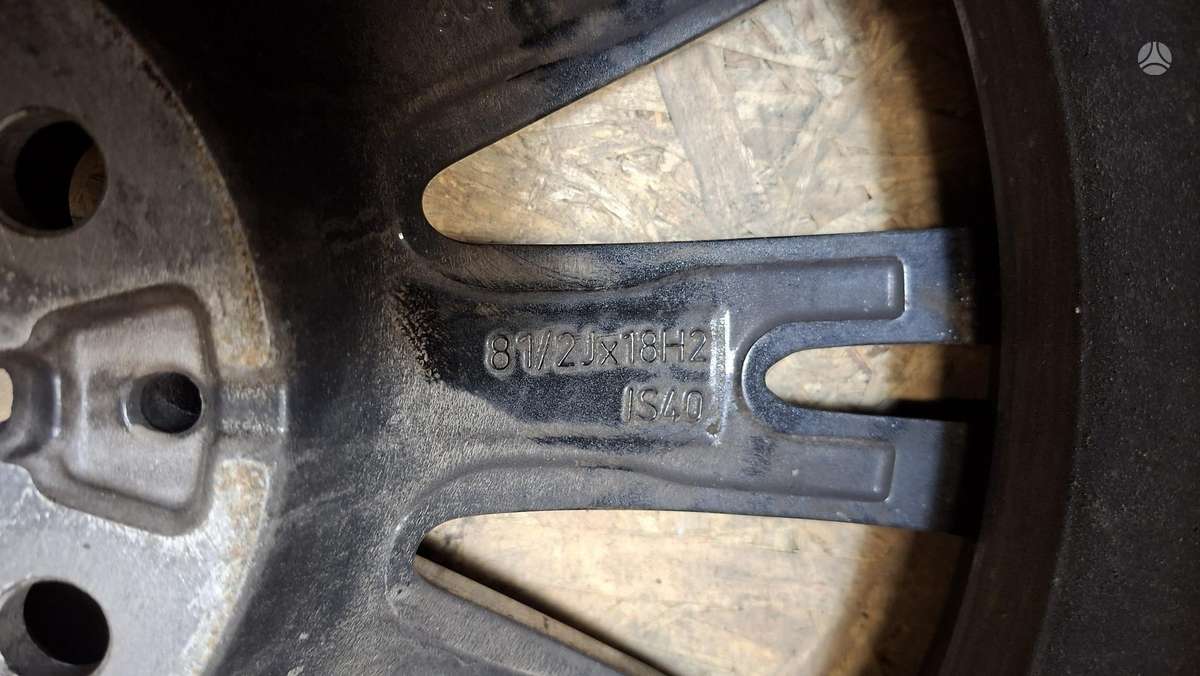 BMW 3 serija, 8089891, Cen32064